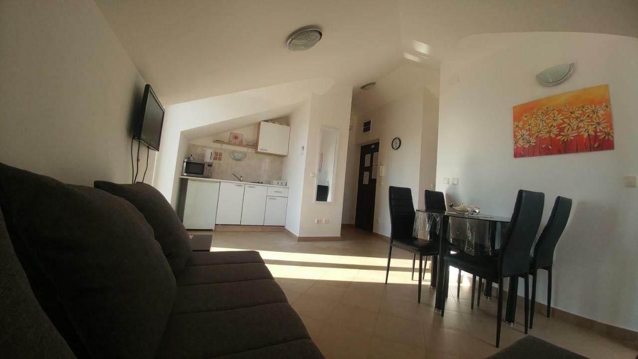Apartment Star Novalja Kültér fotó
